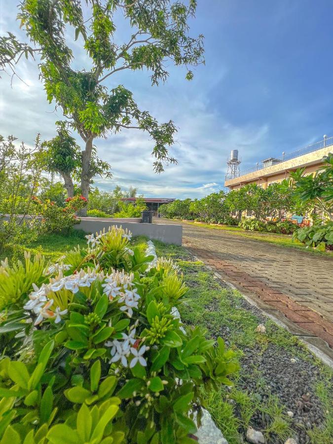La Plumerias موالبوال المظهر الخارجي الصورة